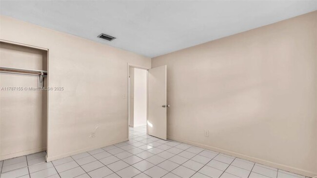 Building Photo - 2 bedroom in Miramar FL 33023