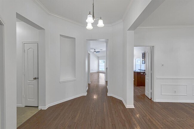 Building Photo - 18311 Eden Trails Ln