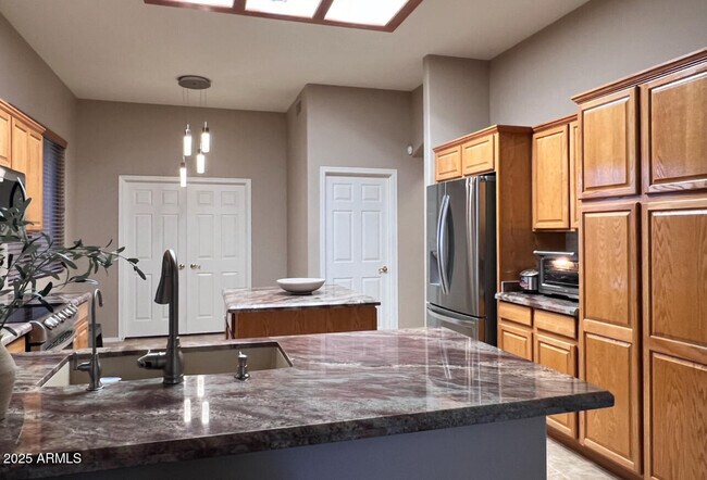 Foto del edificio - 16924 W Northampton Rd