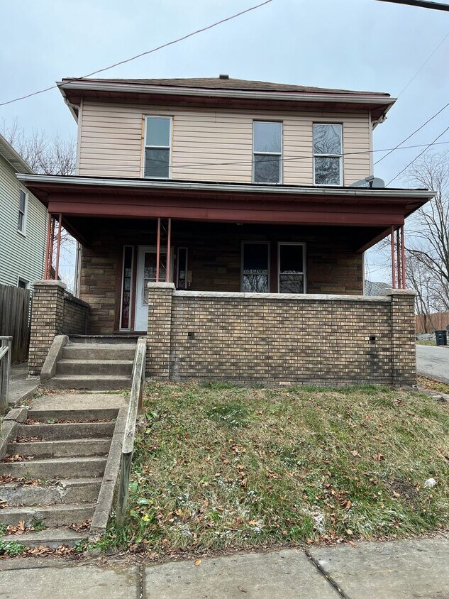 Primary Photo - Three Bedroom Single Family Home