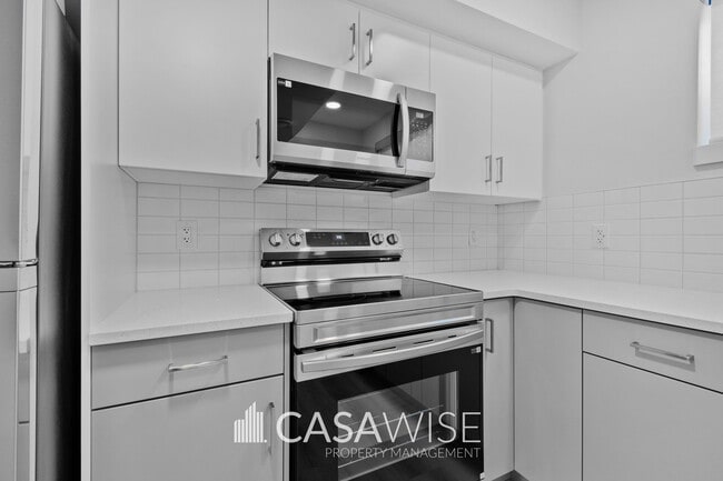 Photo du bâtiment - 10250 157 St NW