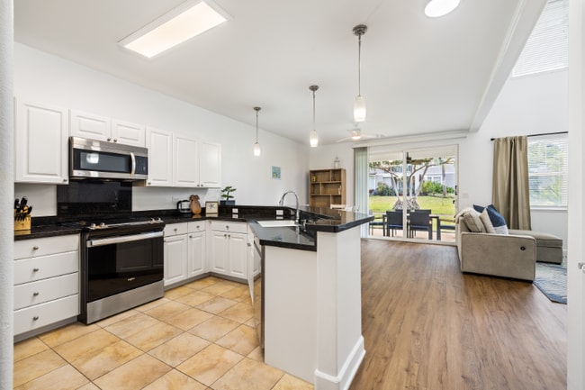 Building Photo - 921027 Koio Dr