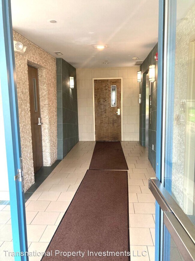 Building Photo - 3 br, 2 bath House - 1403  Copper Trace St...