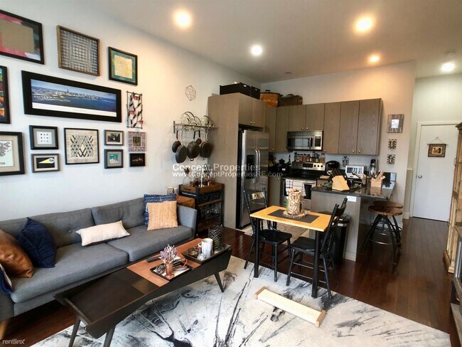 Building Photo - 2 br, 1 bath  - 12 Blackwood St Apt 412M