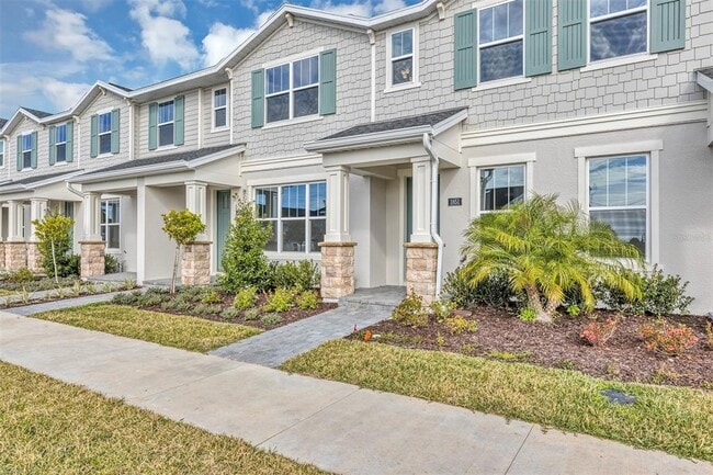 Building Photo - 1851 Pinecliff Dr