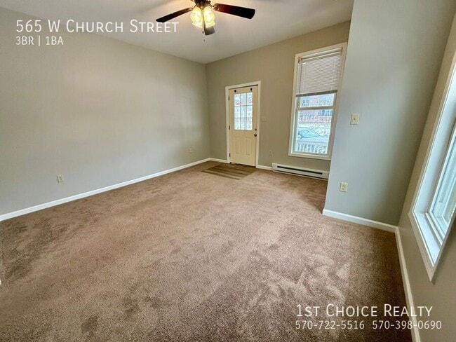 Building Photo - 565 W Church St