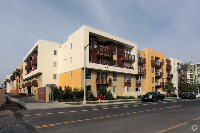 Foto del edificio - Runway Playa Vista