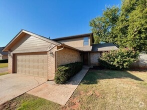 Building Photo - 213 Woodbridge Cir