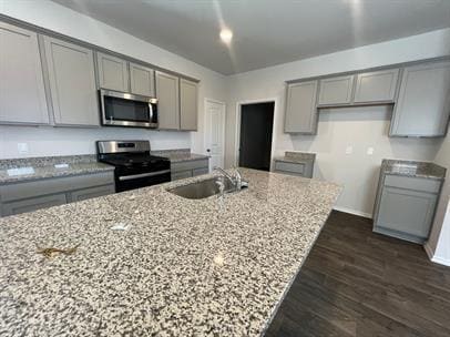 Building Photo - 235 Frogmore Lp