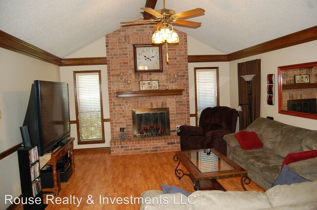 Building Photo - 1618 Timber Creek Dr