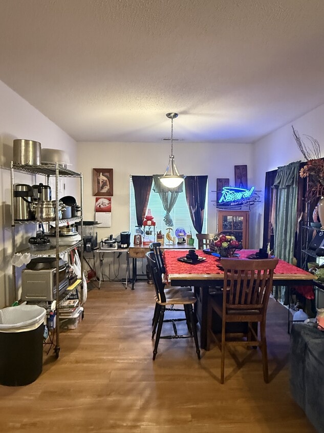 Building Photo - 1206 Marne Ave