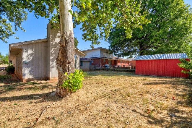 Photo - 3 Bed 2 Bath in Del City- Judy Dr is back! House