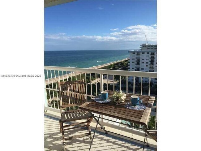 Foto del edificio - 9341 Collins Ave
