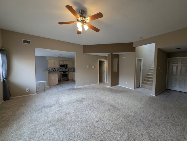 Foto del edificio - 542 Pinon Creek Rd SE