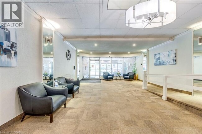 Building Photo - 221 Queen St S