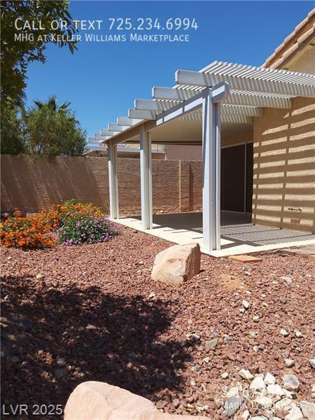 Foto del edificio - 2159 Hidden Ranch Terrace