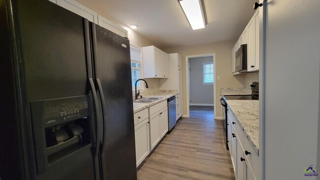 Building Photo - 507 Kimberly Rd