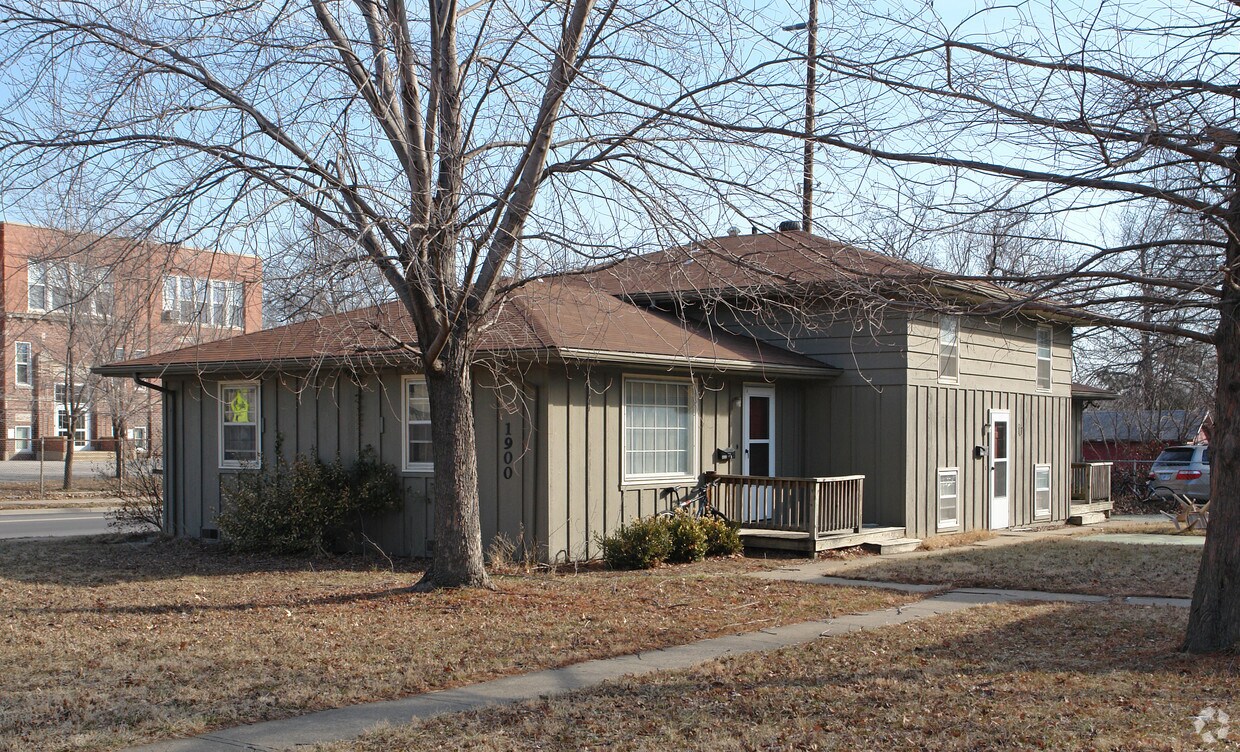 Foto principal - 1900-1902 Kentucky St