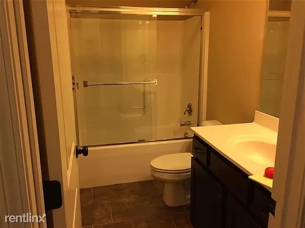 Foto del edificio - 12346 Fox Creek Dr