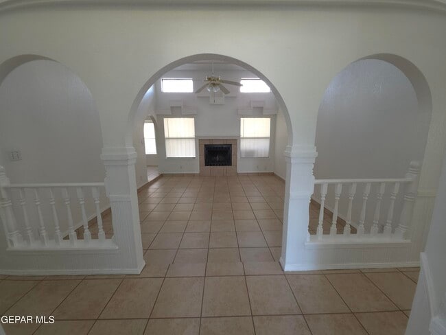 Foto del edificio - 2912 Gull Lake Pl
