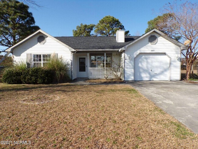 Building Photo - 205 Joey Ct