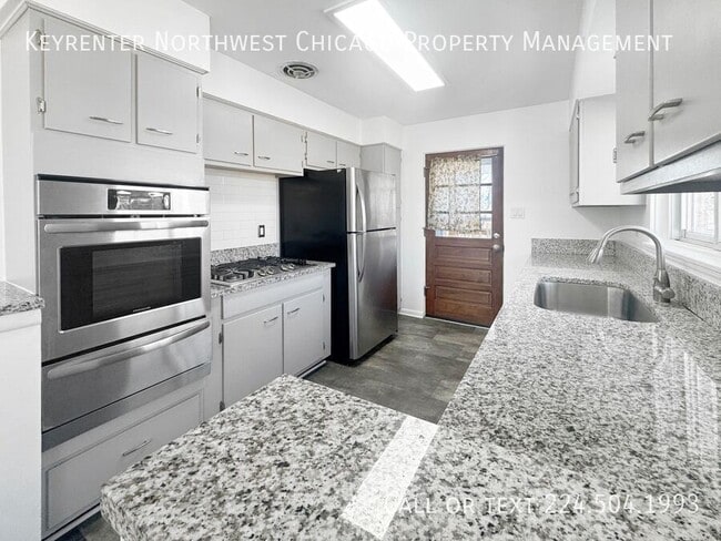 Foto del edificio - 332 N Smith St