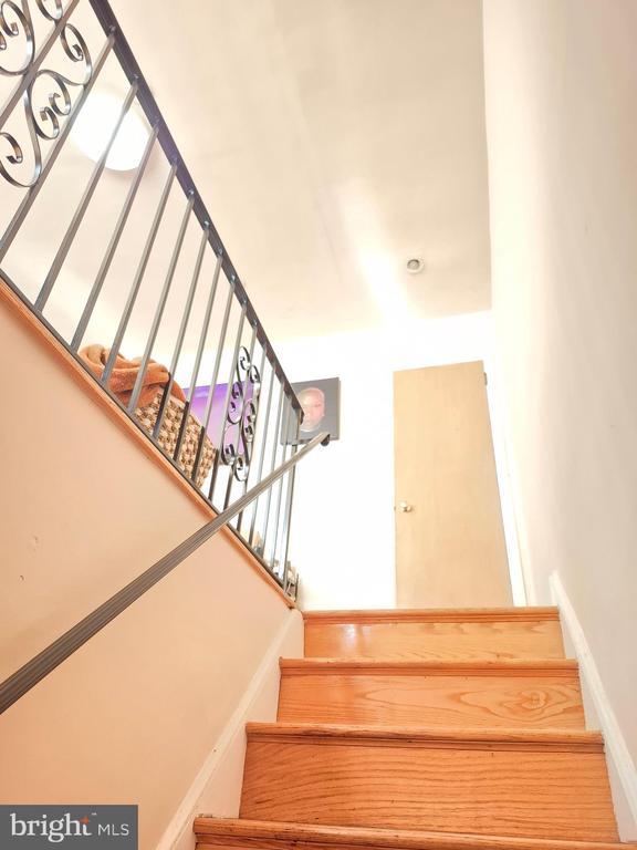 Foto del edificio - 7254 Mansfield Ave