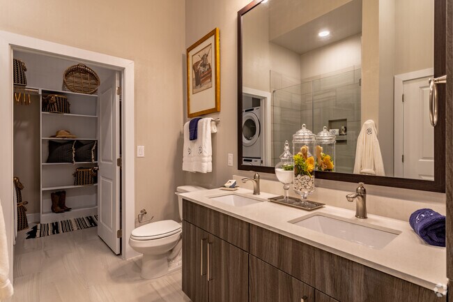 1HAB,1BA - 751 FT² - Magnolia Heights