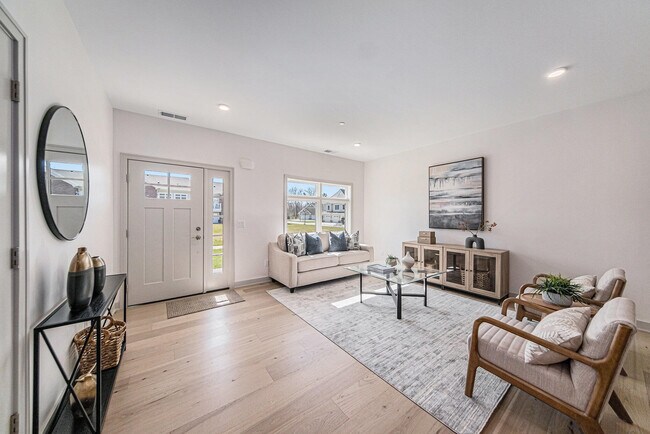 Foto del edificio - 621 Woodland Dr