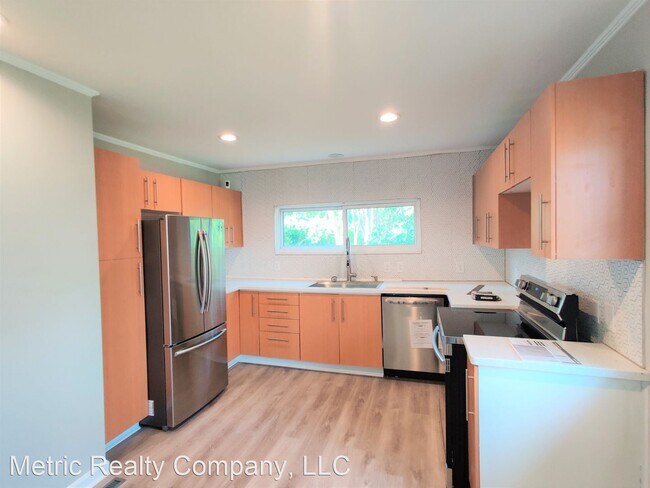 Building Photo - 4 br, 2 bath House - 4600 Bayberry Dr