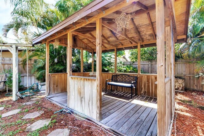 Building Photo - 12033 Molucca Ct