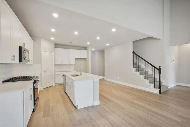 Building Photo - 510 Regency Trail