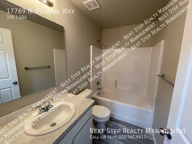 Foto del edificio - 3 Bed 2 Bath House in Nampa - NO SECURITY ...