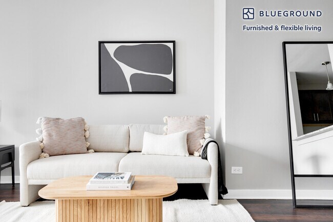 Building Photo - 420 E Ohio St