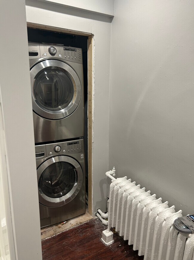 Foto del edificio - 1309 7th St SE