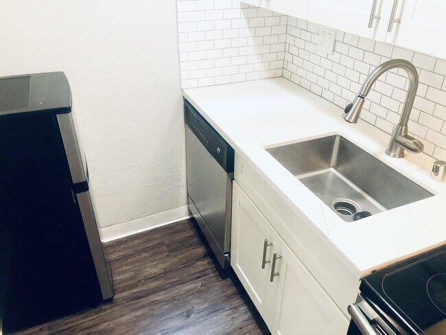 Foto del edificio - 9679 Soquel Dr