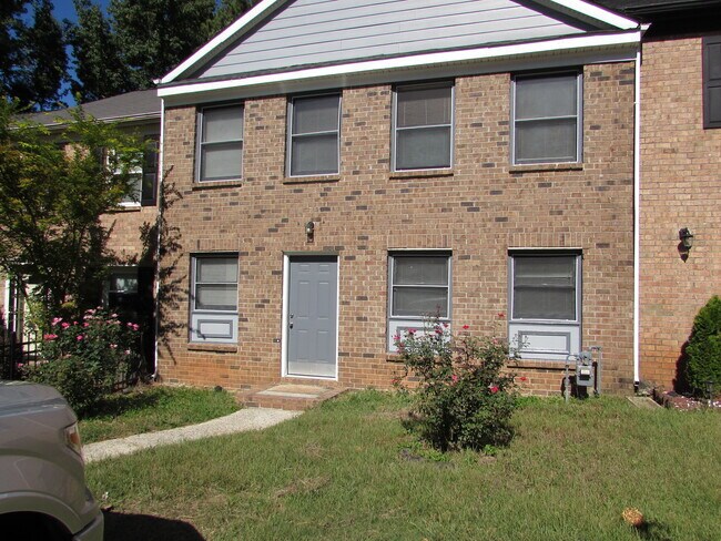 Foto del edificio - 1759 Twin Brooks Dr SE
