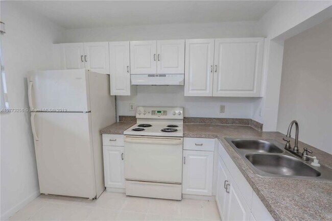 2 bedroom in Hammocks FL 33196 - 2 bedroom in Hammocks FL 33196 Apartment