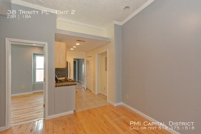 Foto del edificio - 38 Trinity Pl