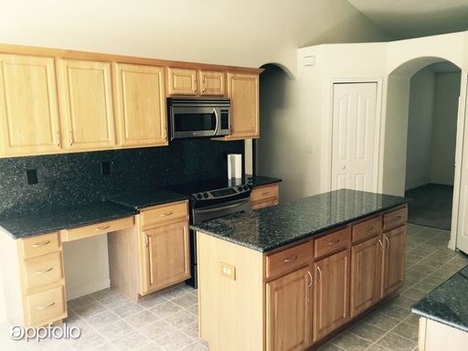 Building Photo - 8413 Nightingale Rd