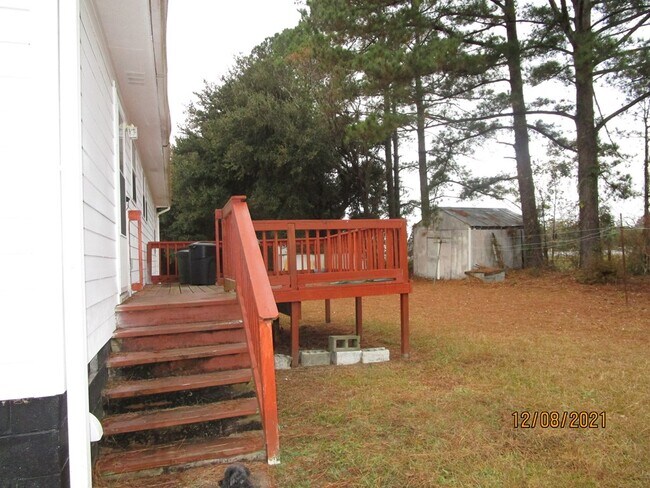 Building Photo - 1158 Dina Montgomery Rd