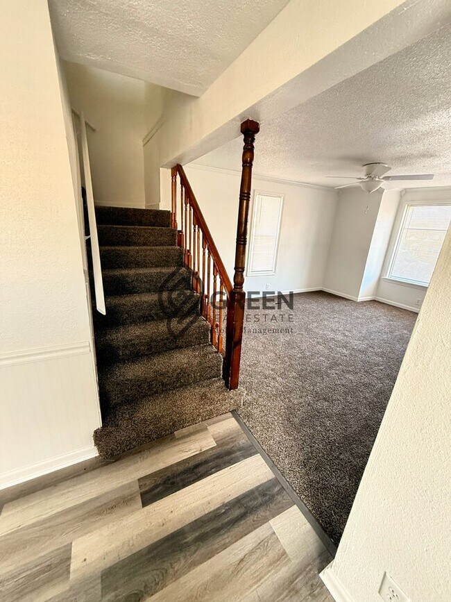 Foto del edificio - 3 Bedroom 2 Baths Home with Garage for rent in Kankakee