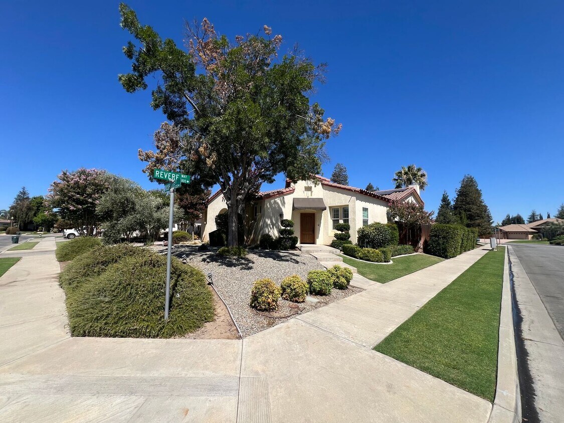 Primary Photo - 12202 Rushville Ct