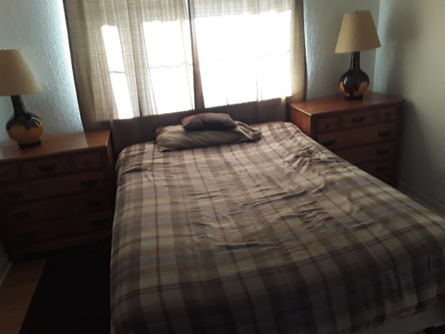 Building Photo - 1900 W Rte 66 Blvd