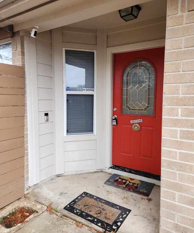 Foto del edificio - 2007 Goldspring Ln