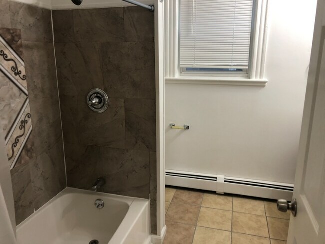 Foto del edificio - 34 Miller Ave