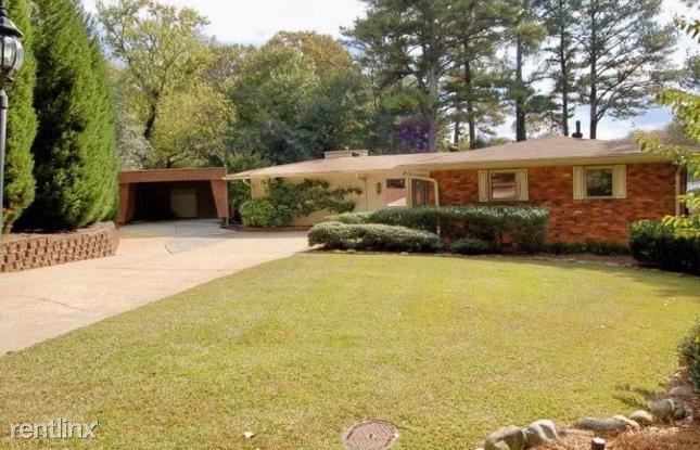Primary Photo - 3 br, 2 bath House - 299 Hurt Road SW