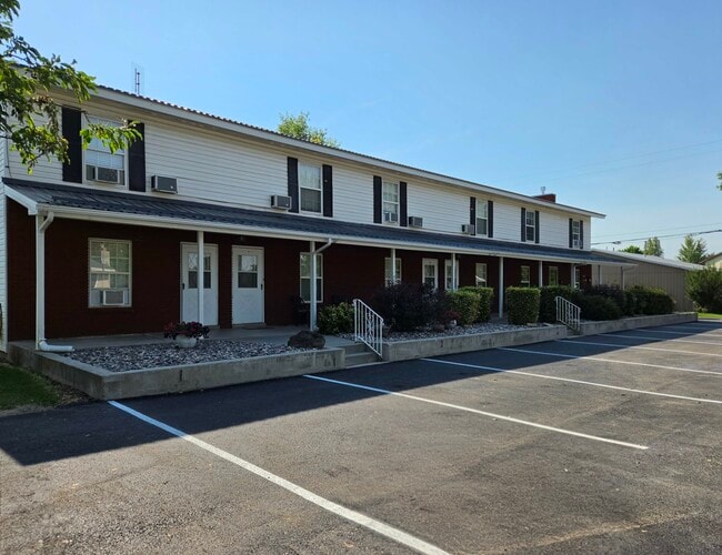 Building Photo - 162 Larsen Dr