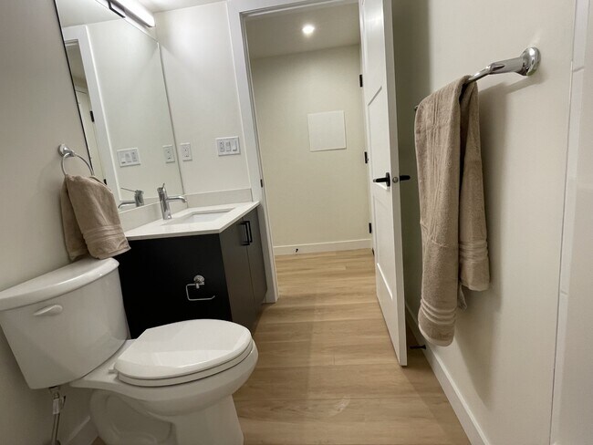 Photo du bâtiment - 8615-8108 108 St NW