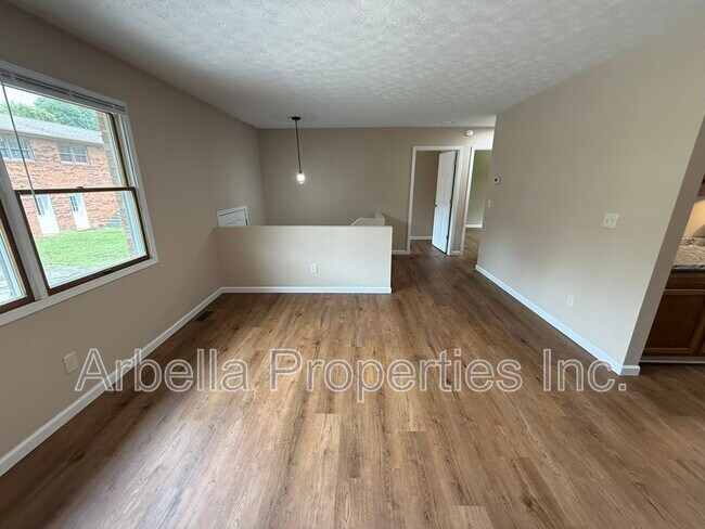 Foto del edificio - 935 Kendrick Creek Rd